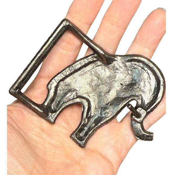 Vintage 80s Accurate Elephant Belt Buckle Women's Brass Tone 2" Retro Boho Indie - Picture 3 of 7